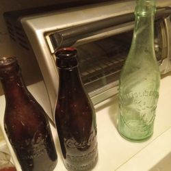 Old Coke Bottles. Old Beer Bottle