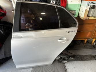 2005 VW Jetta Driver Side Front And Rear Doors