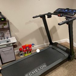 Treadmill Echelon Stride
