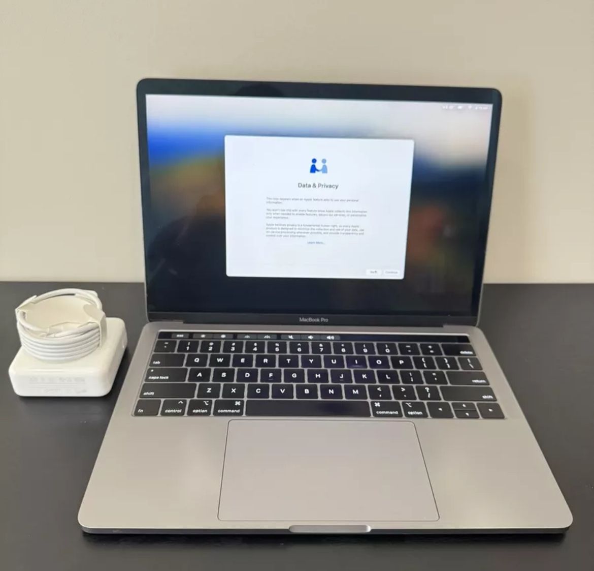 MacBook Pro 13 Inch 2019