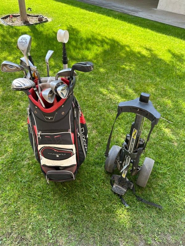 Golf Clubs Set With Dolly