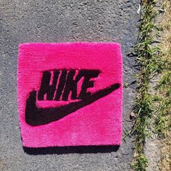 Tufted Rug - Nike