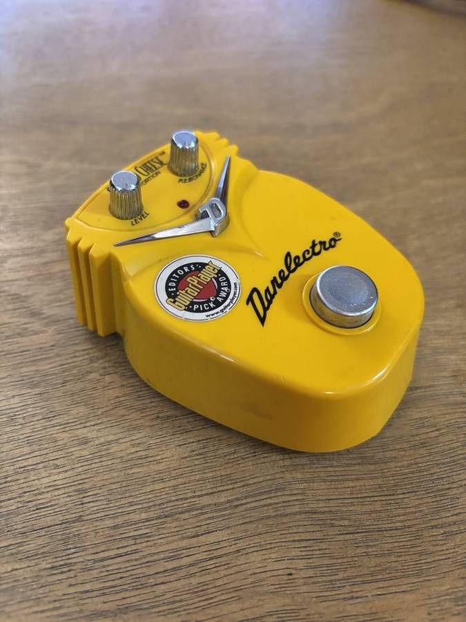 Danelectro Grilled Cheese Distortion Guitar Effects Pedal