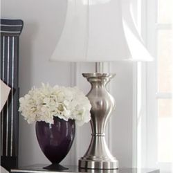 Table Lamp (1 Only) Ashley Furniture 