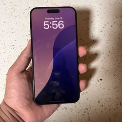 iPhone 15 Pro Max 1tb Unlocked - Mint Condition