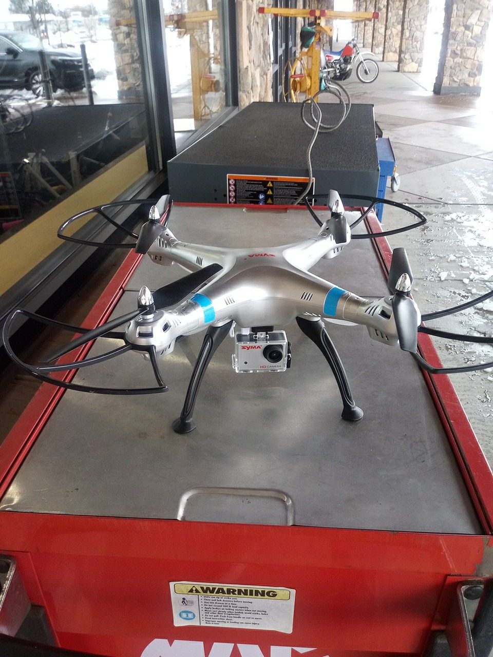 Syma X8hg drone