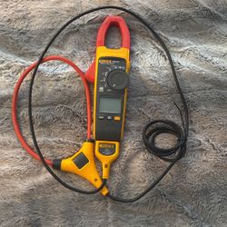 Fluke 376FC TRMS Clamp Meter