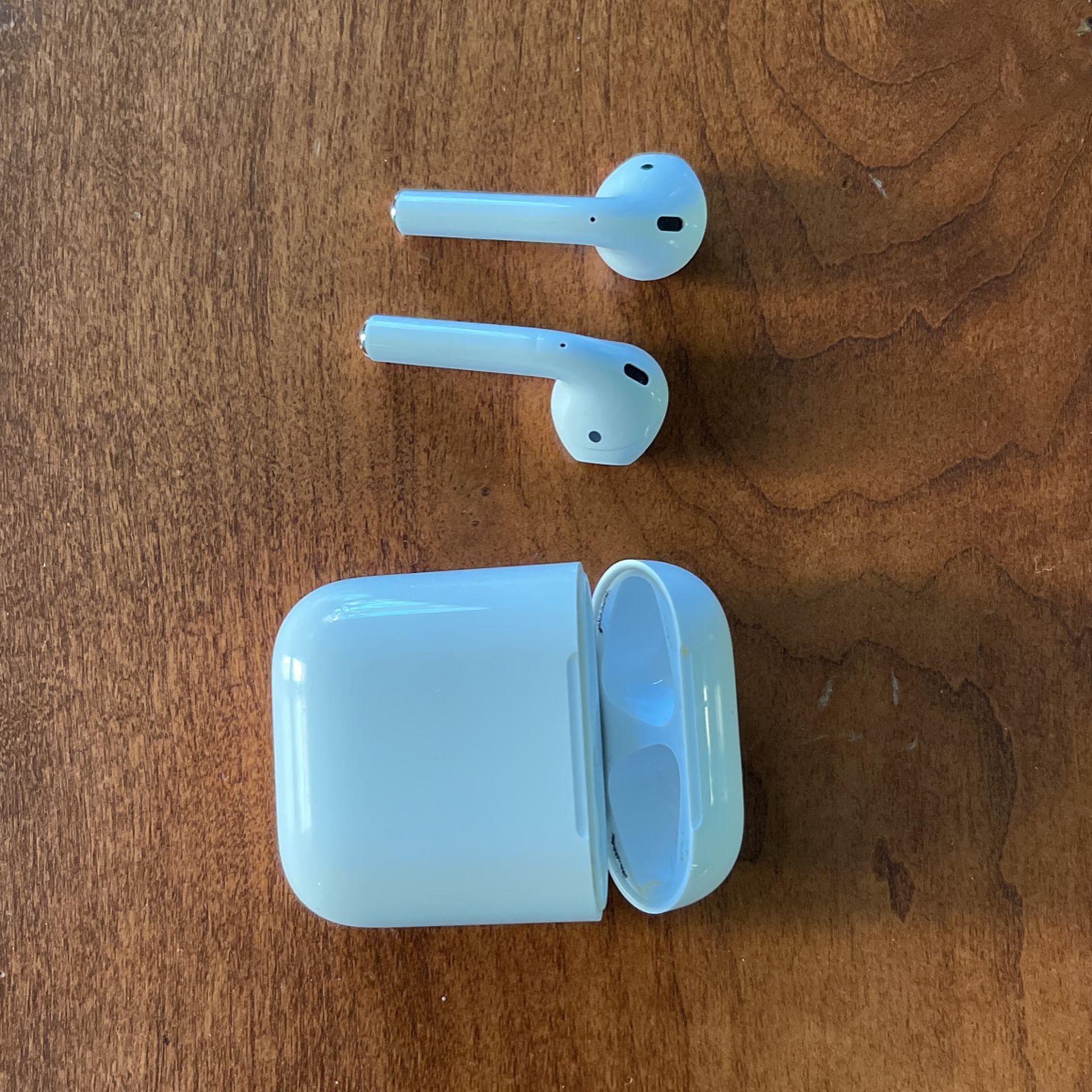 Apple AirPods First Generation Earbuds