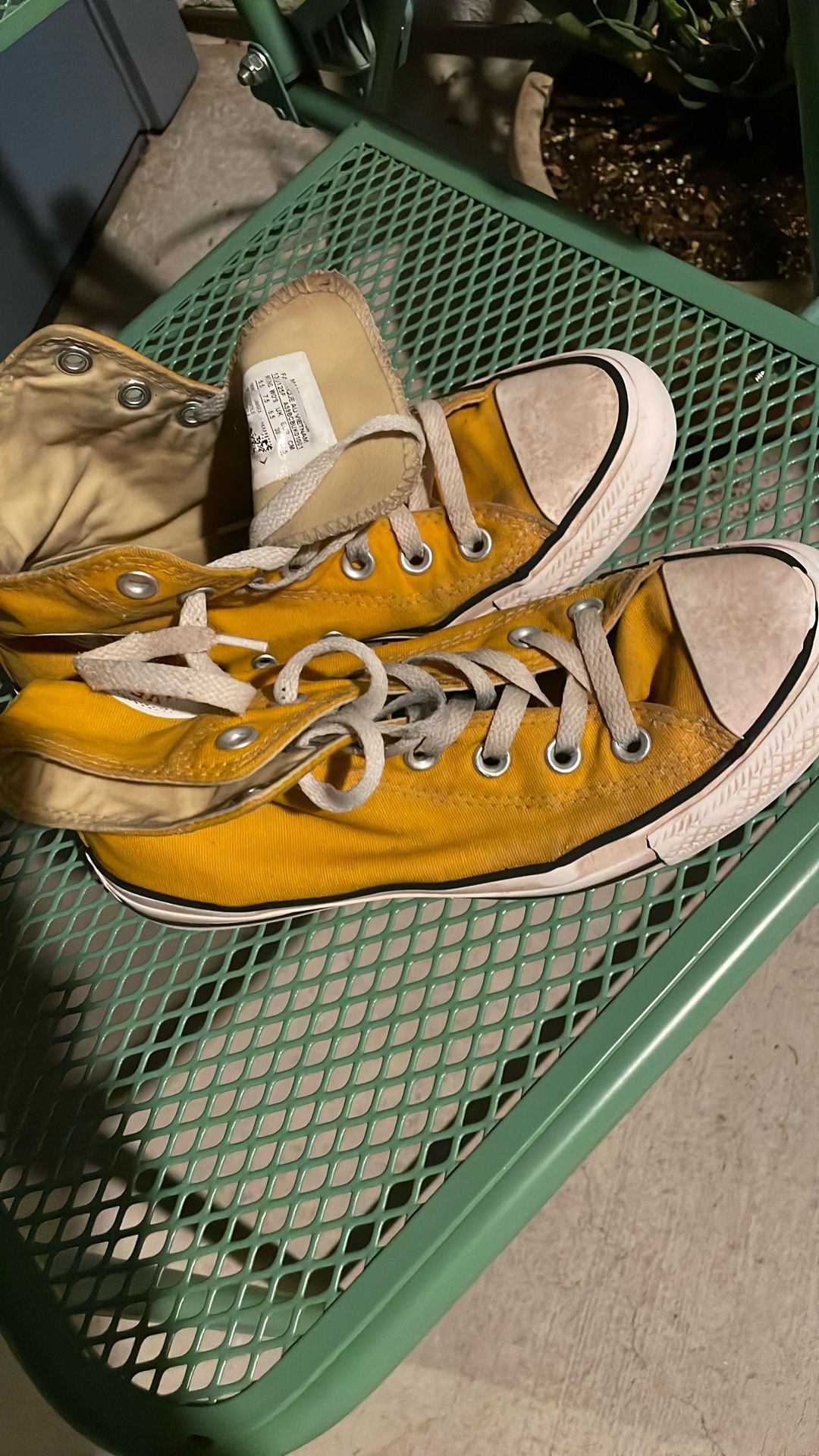 Big Kids Yellow Converse Chuck Taylor Hi Top