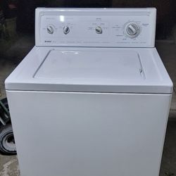 Lavadora Kenmore Heavy Duty Con Garantía Lusiendo Y Trabajando Exelente $300