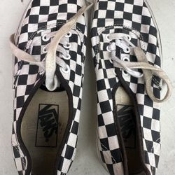Kids 5 Vans Used $15