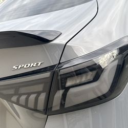 Honda civic sedan 2025 taillights