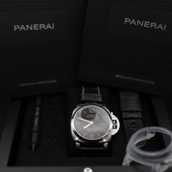 Panerai PAM01312 Clear Case Back