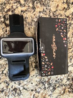 MP3 must-run music player in box