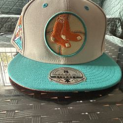 MLB Fitted Hat 