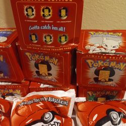 Bk Pokemon  Balls And Clip On Figures Nintendo 