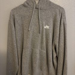 Nike hoodie L