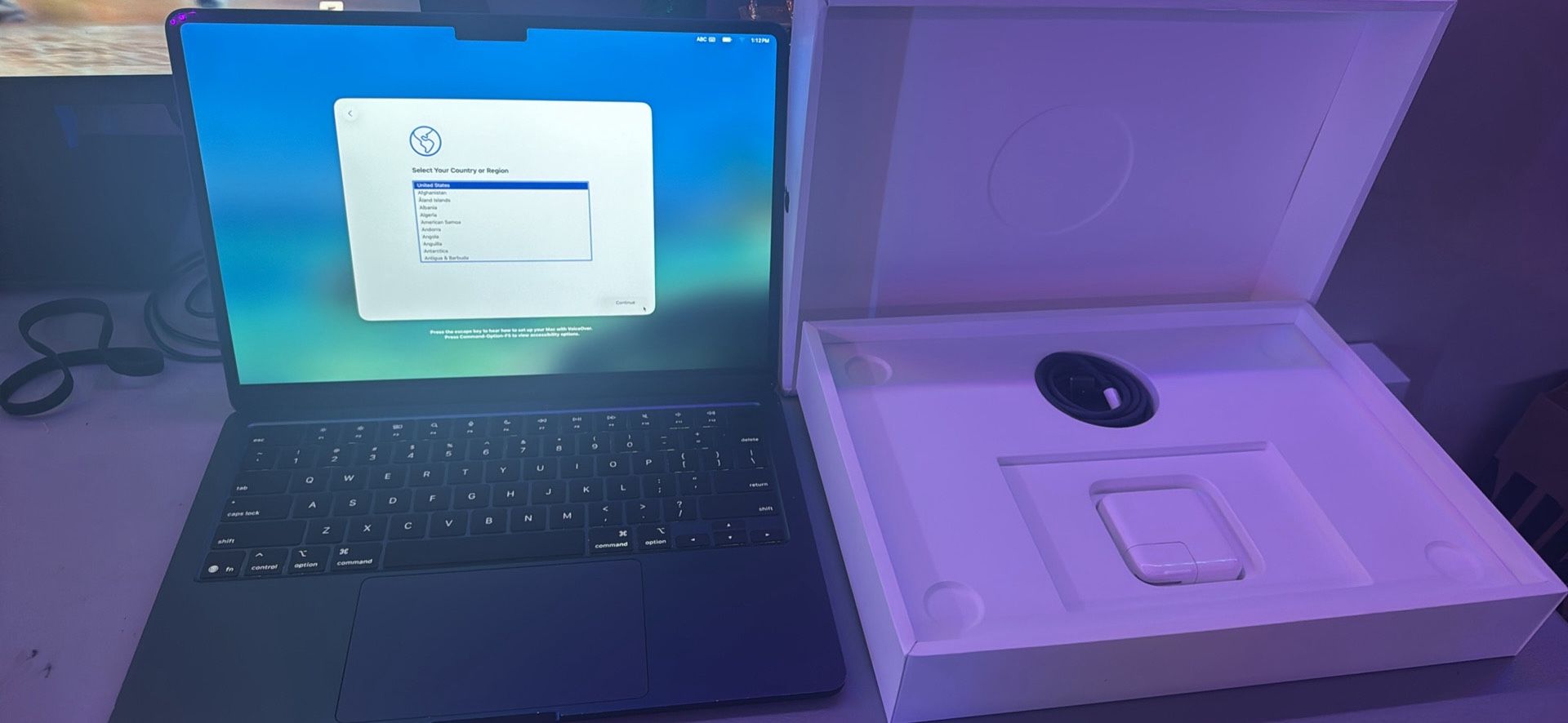 Apple Macbook air (2025)