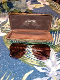 Coach Aviator Glasses w/Case
