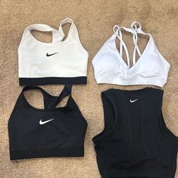 Nike Tops Xs 15$