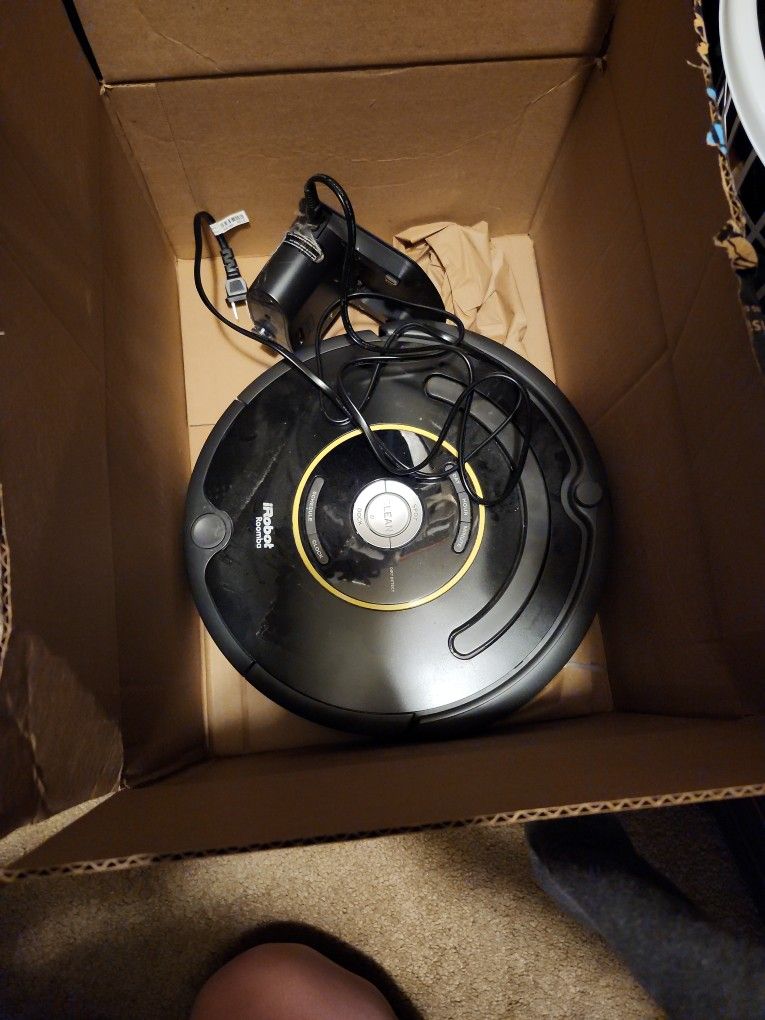 I Robot Roomba Vaccum Cleaner