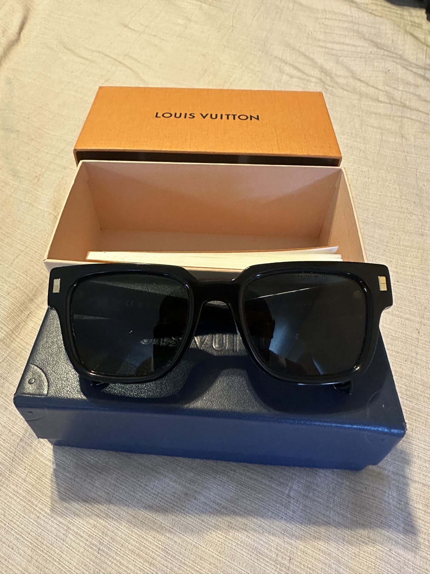 Louis Vuitton Sunglasses 