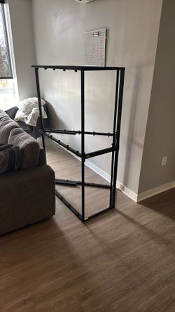Queen Bedframe