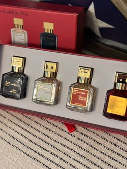 New Authentic (UNISEX) Maison Francis Kurkdjian limited edition Set comes with baccarat and more(NO LOW BALLS❌