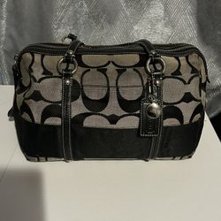 Coach Signature Canvas  Satchel. 