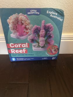 New in box!! Coral Reef arts and craft project