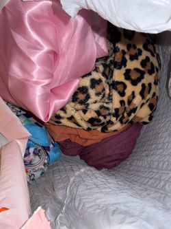 Woman’s (girls) clothes