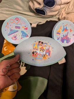 Toddlers Disneyland hat $15.00 New with tags