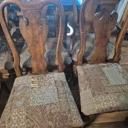 6 Dining Room Chairs