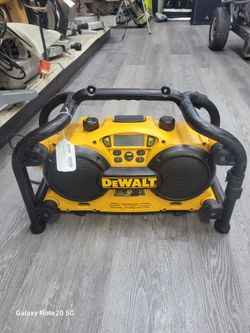 Dewalt Radio