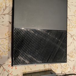 Xbox One w/ Games