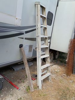 8 foot Aluminum Step Ladder