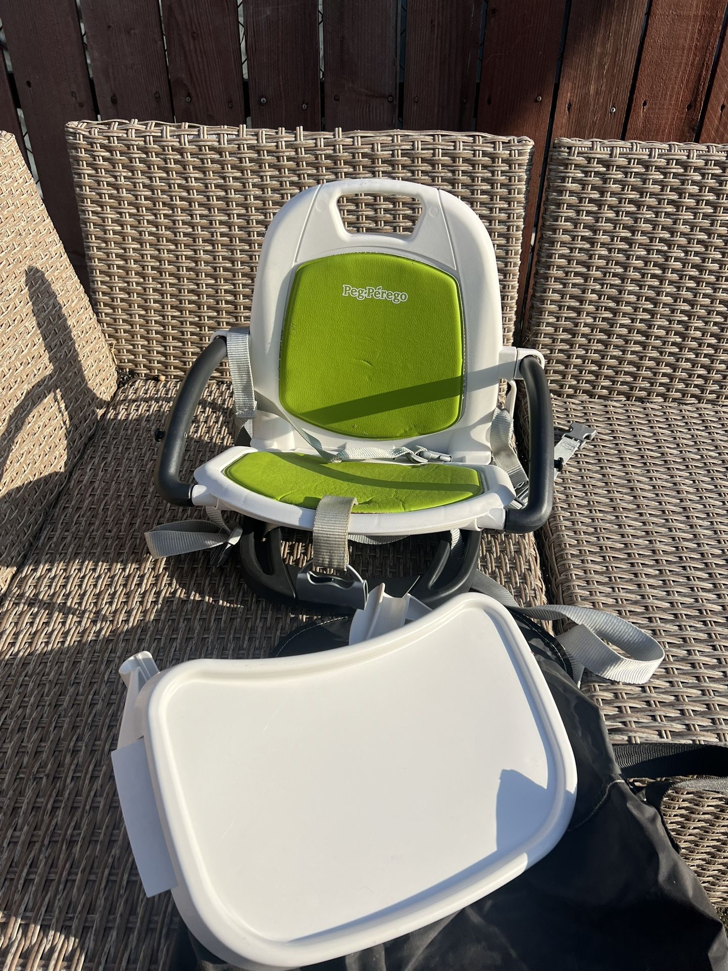 Peg Perego Rialto Booster Seat and Table