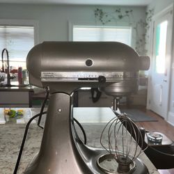 Kitchen Aid Mixer 