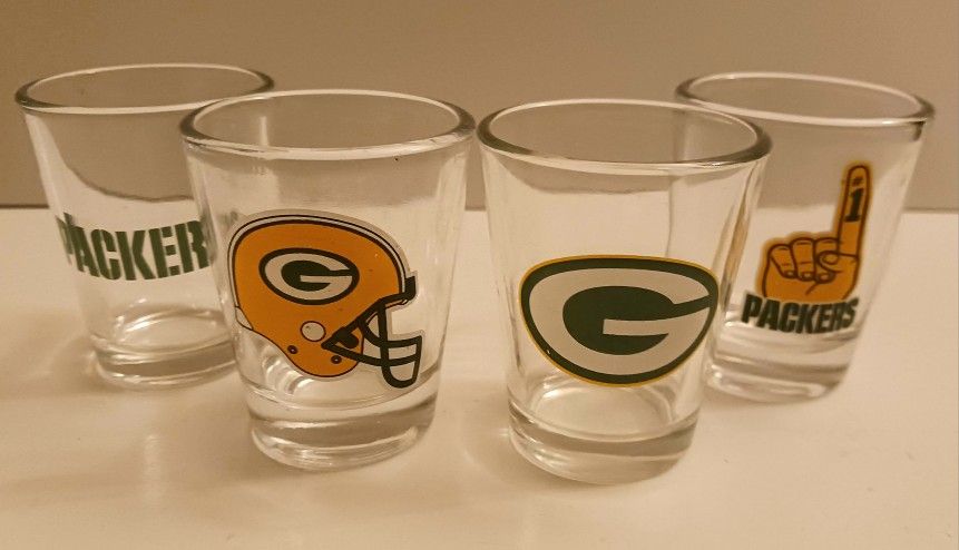 Green Bay Packers NFL Football Shot Glasses