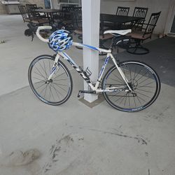 Fuji Bike