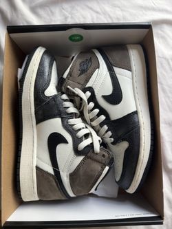 Jordan 1 Retro Hight (Dark mocha)