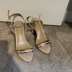 Size 11 Tan Sandals w Metallic Block Heel