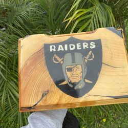Raider Box