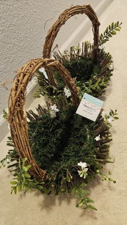 Beautiful Woodland Nature Baskets Lot