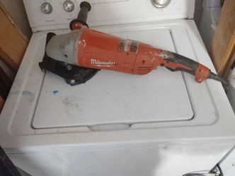 Milwaukee 7"/9" grinder