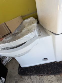 Brand new toilet FREE