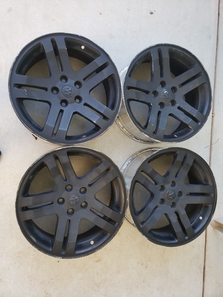 Dodge 18 x 7.5 alloy rims