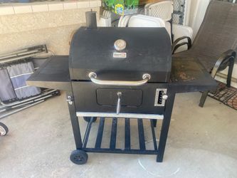 Royal Gourmet charcoal grill