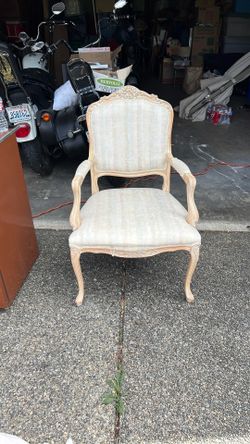 Antique 1930's French Louis XV Style fruitwood and Tapestry Chair, Sitting Room Chair