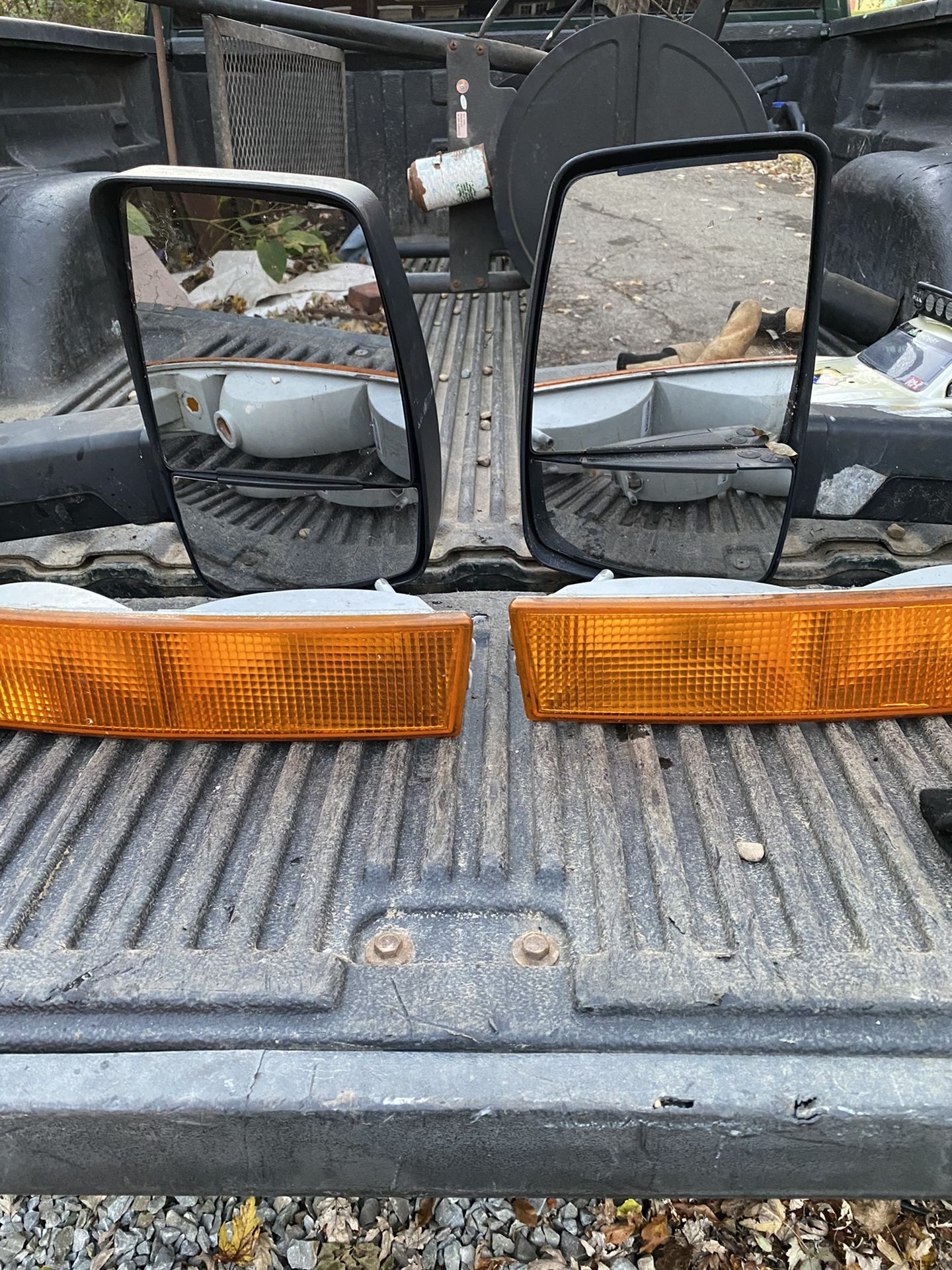2010 Chevy Box Van Mirrors